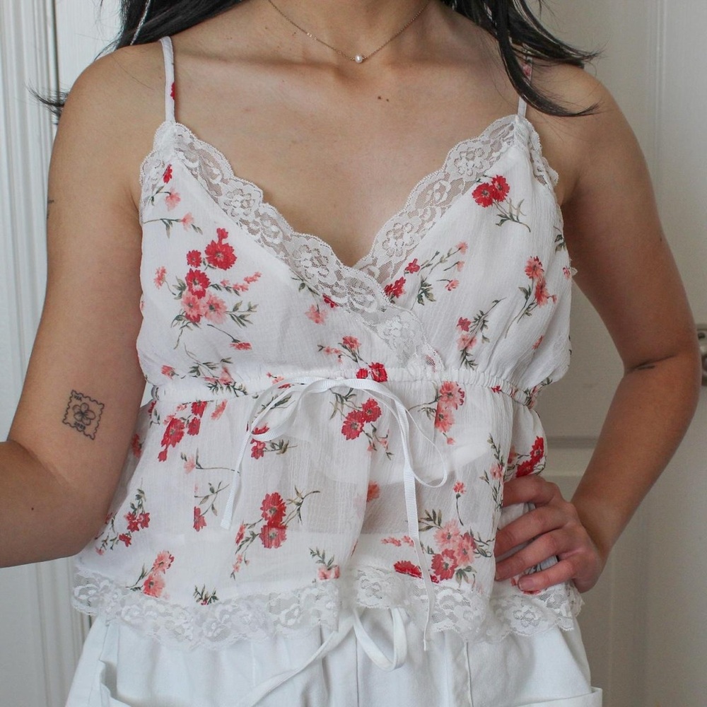 Floral Lace Trim Camisole Top